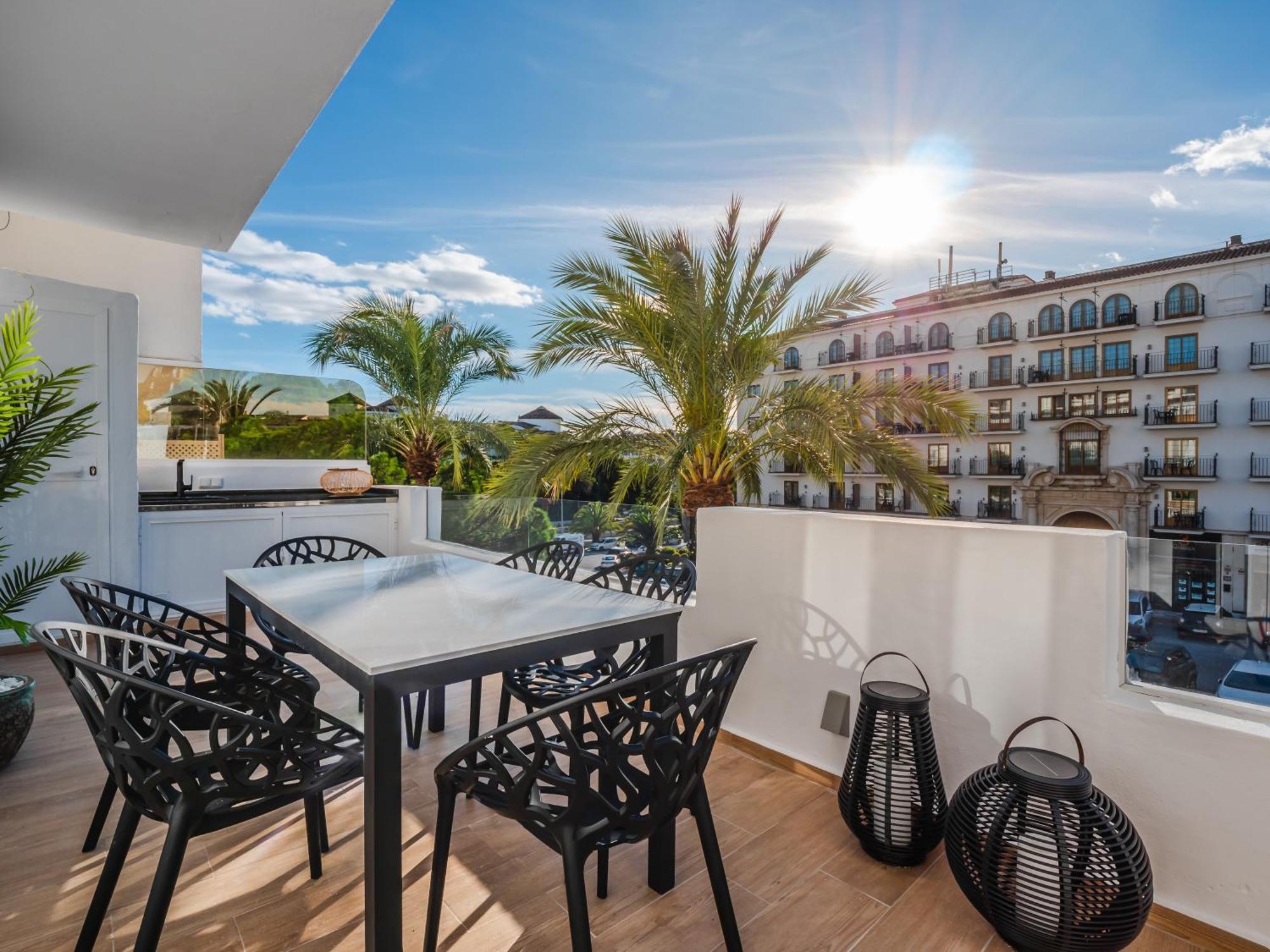 3 Bdrm Stylish Apt W Pool In Puerto Banus Marbella Dış mekan fotoğraf