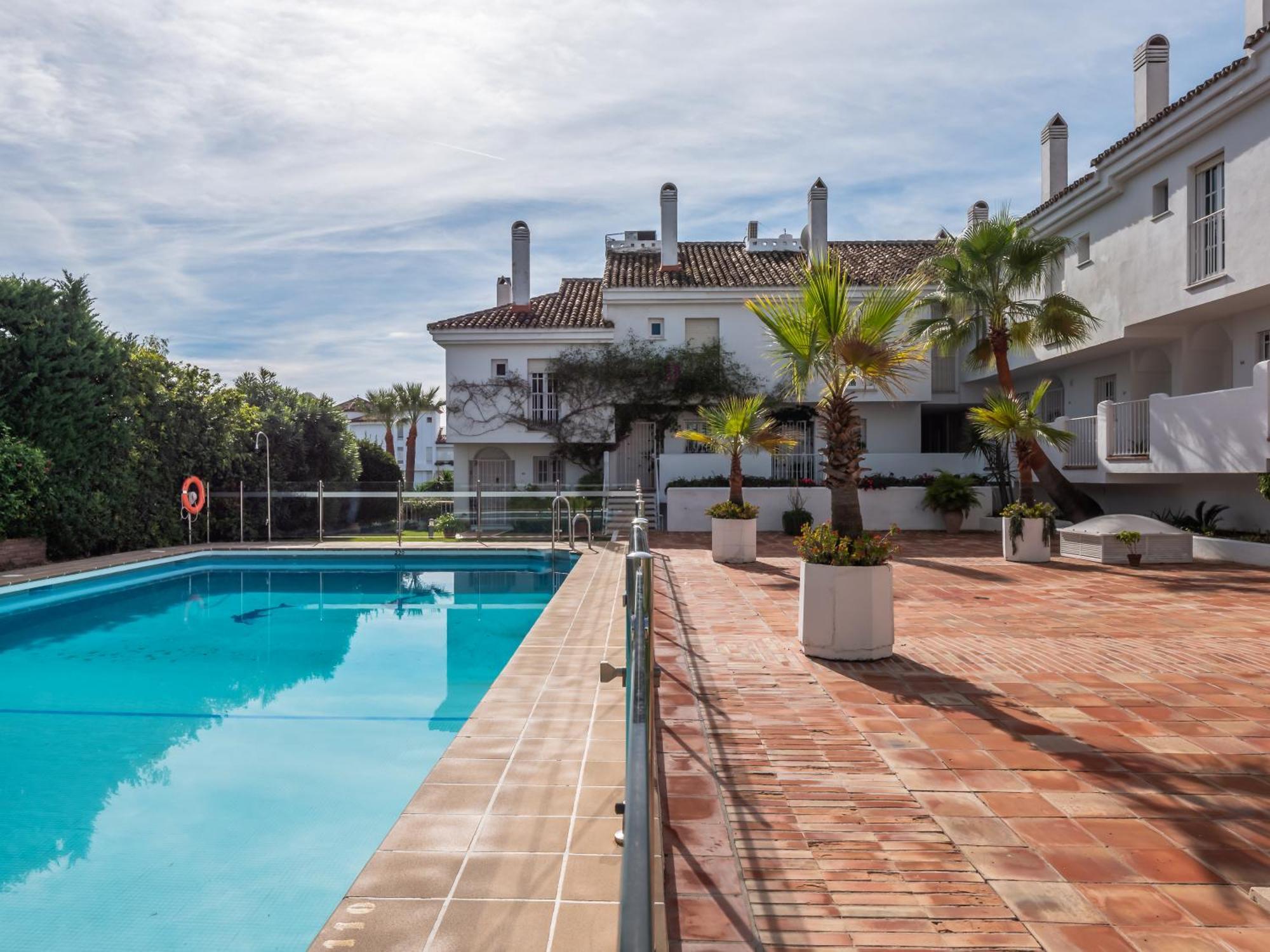 3 Bdrm Stylish Apt W Pool In Puerto Banus Marbella Dış mekan fotoğraf