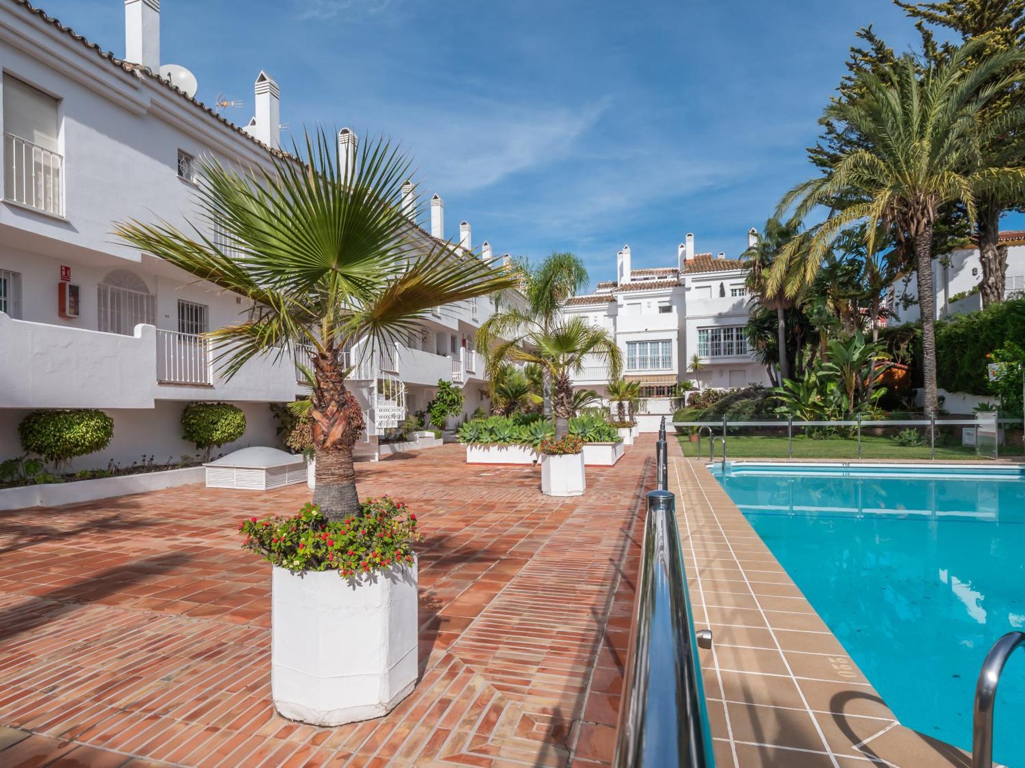 3 Bdrm Stylish Apt W Pool In Puerto Banus Marbella Dış mekan fotoğraf
